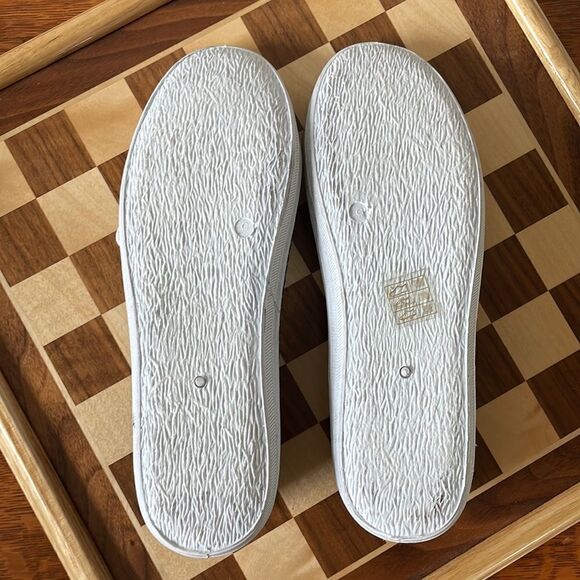 Vanity Slip On Flats Size 9 EUC - Picture 3 of 5